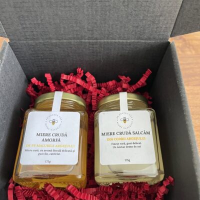 Set cadou 2 borcănele de miere crudă salcâm și amorfă - 175 grame fiecare borcănel